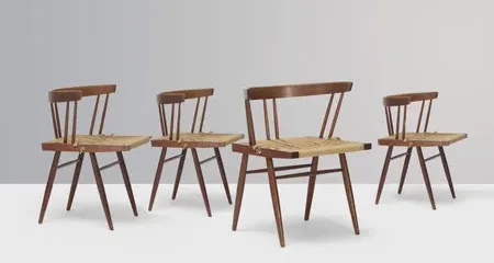 Grass-seated chair